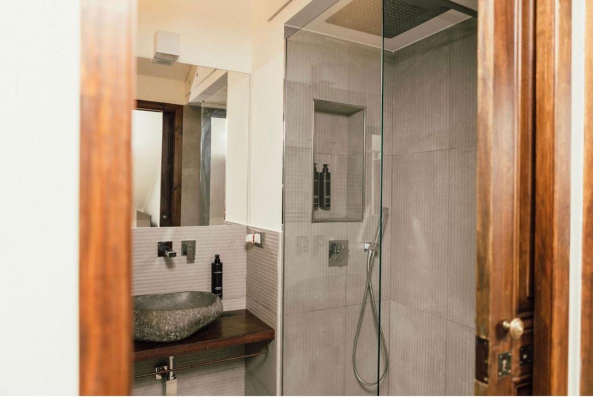 Casa Savo - Parcheggio Gratuito Nella Blu Area Apartment Генуа Екстериор снимка